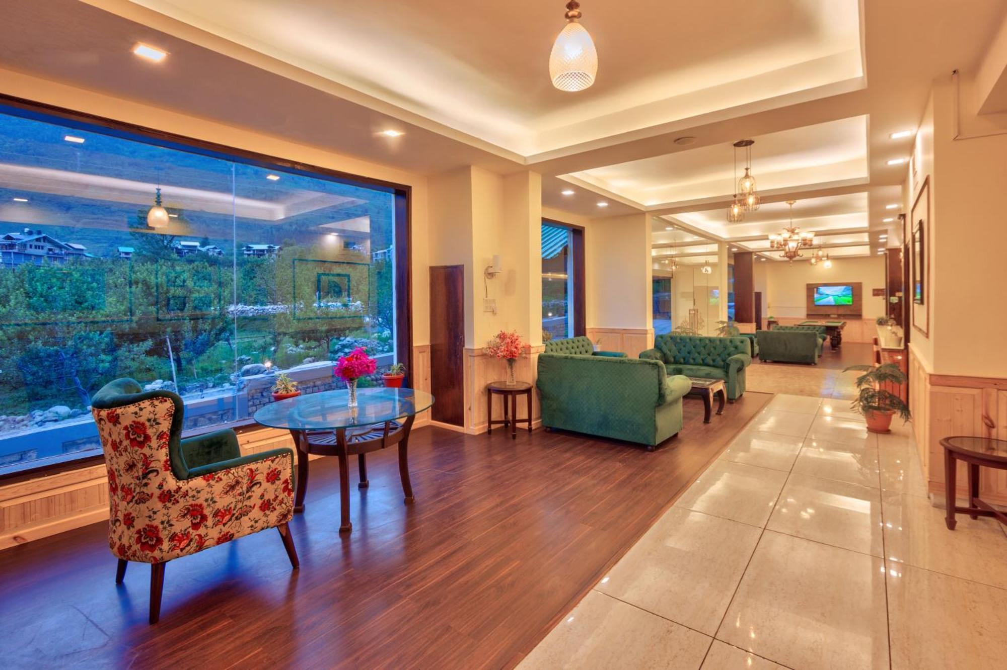 The Katoch Grand Resort Manāli Exterior foto