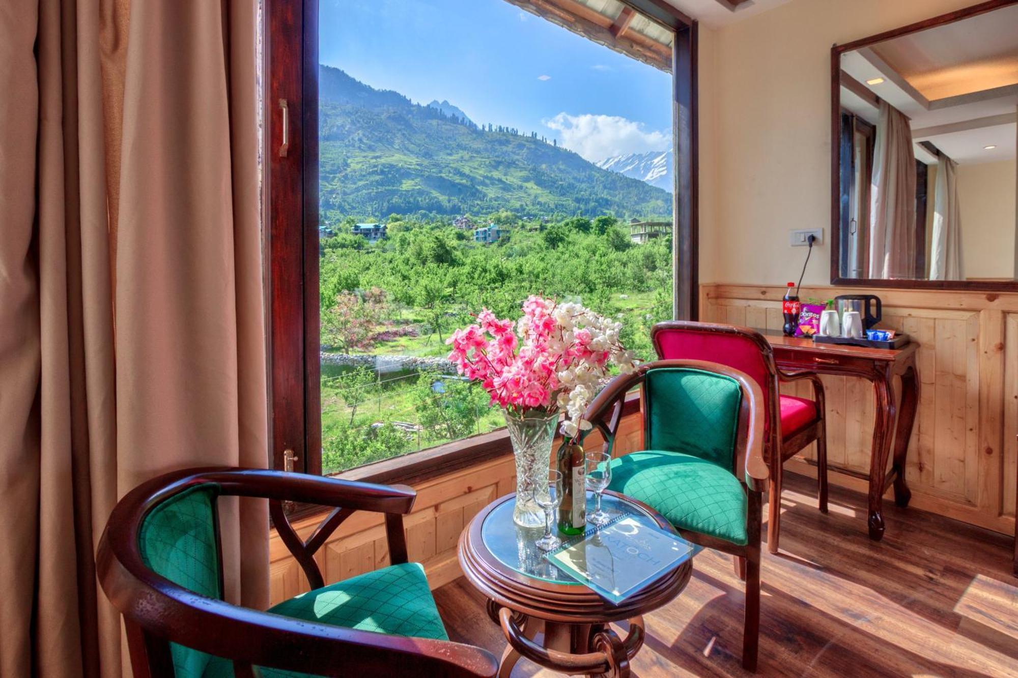 The Katoch Grand Resort Manāli Exterior foto
