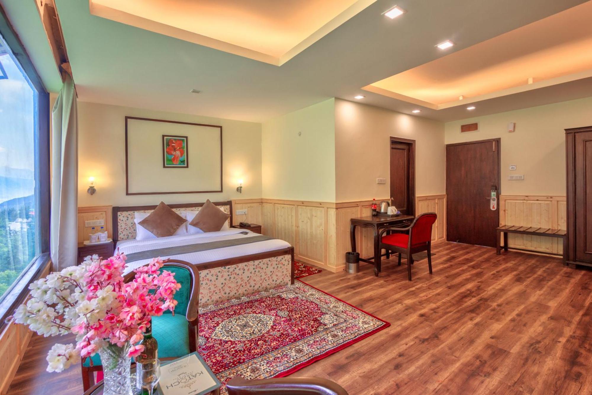 The Katoch Grand Resort Manāli Exterior foto